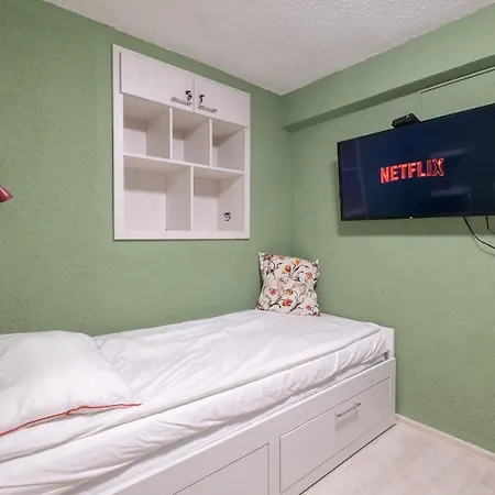 Sovereign Oasis 2br Central Apt *